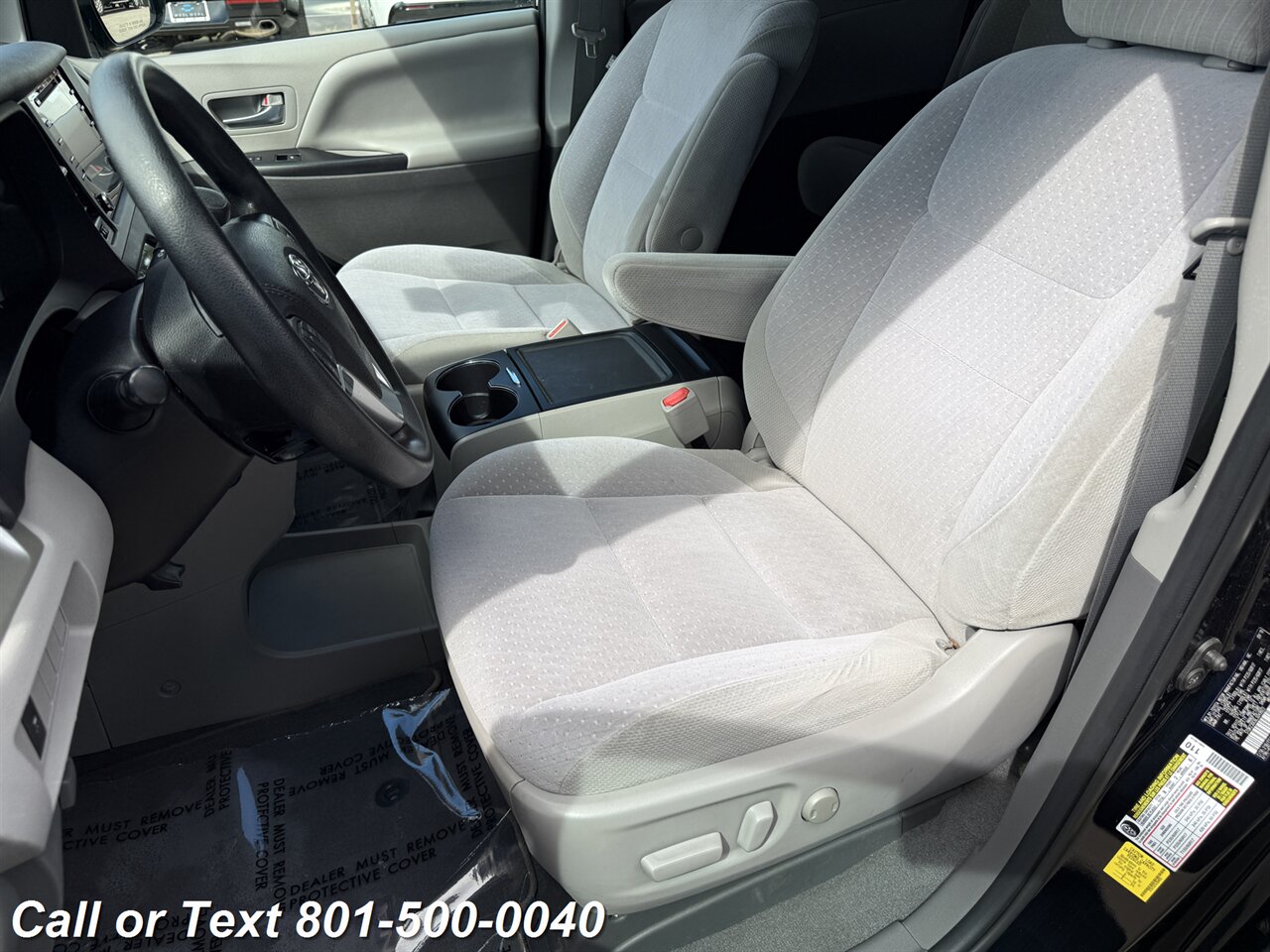 2020 Toyota Sienna LE 8-Passenger   - Photo 32 - North Salt Lake, UT 84010