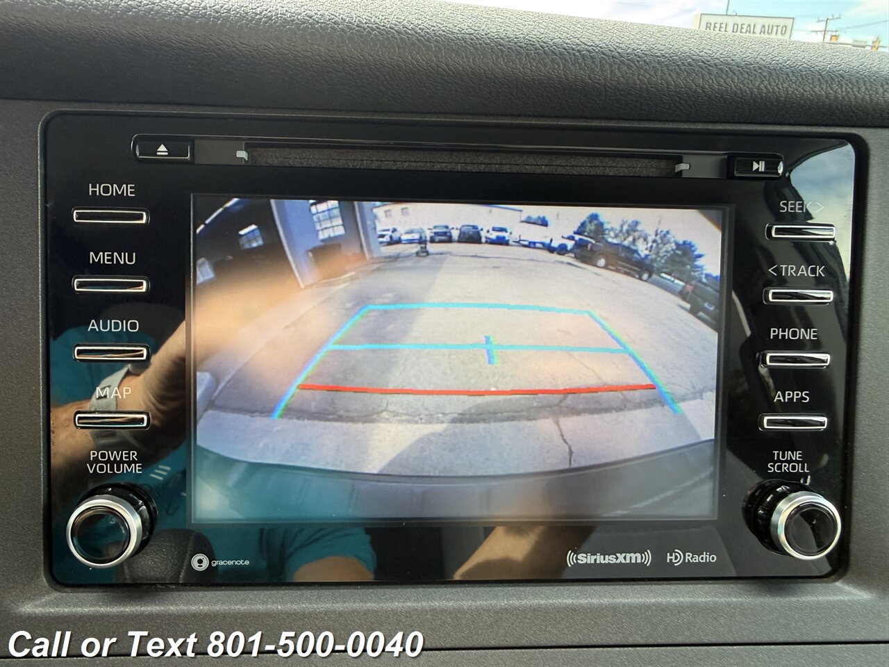 2020 Toyota Sienna LE 8-Passenger   - Photo 29 - North Salt Lake, UT 84010