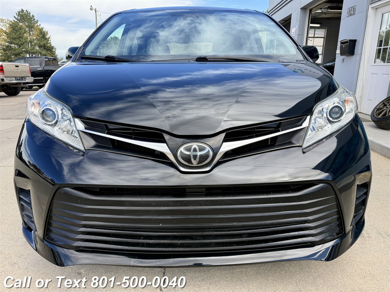 2020 Toyota Sienna LE 8-Passenger   - Photo 10 - North Salt Lake, UT 84010