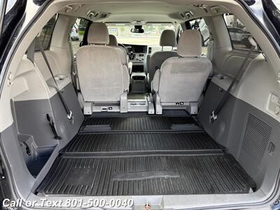 2020 Toyota Sienna LE 8-Passenger   - Photo 11 - North Salt Lake, UT 84010