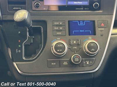 2018 Toyota Sienna SE 8-Passenger - Photo 6 - North Salt Lake, UT 84010