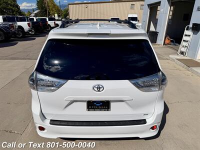 2018 Toyota Sienna SE 8-Passenger - Photo 13 - North Salt Lake, UT 84010