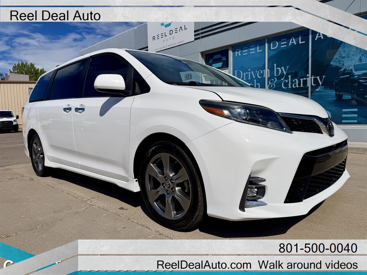 2018 Toyota Sienna SE 8-Passenger   - Photo 1 - North Salt Lake, UT 84010