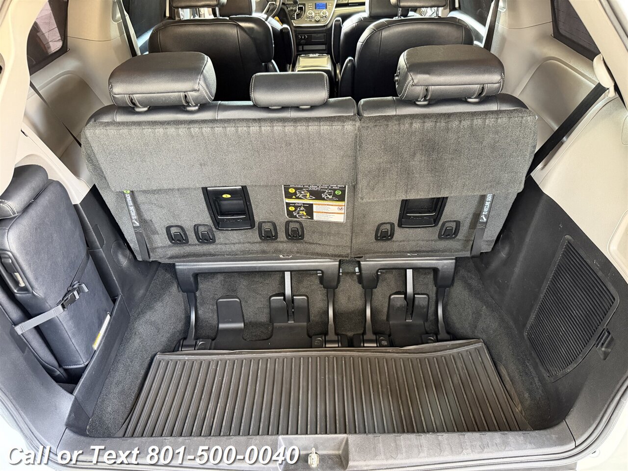 2018 Toyota Sienna SE 8-Passenger - Photo 15 - North Salt Lake, UT 84010