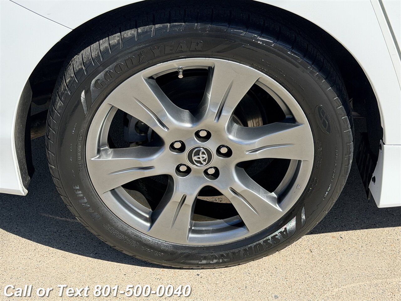 2018 Toyota Sienna SE 8-Passenger - Photo 20 - North Salt Lake, UT 84010