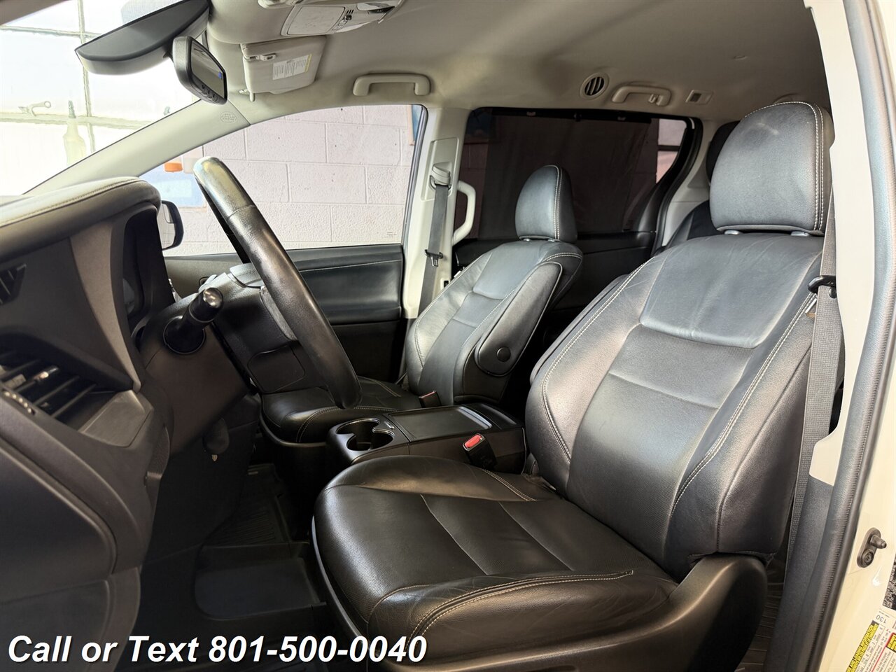 2018 Toyota Sienna SE 8-Passenger - Photo 5 - North Salt Lake, UT 84010