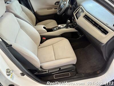 2016 Honda HR-V EX   - Photo 10 - North Salt Lake, UT 84010