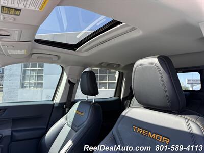 2024 Ford Maverick Lariat   - Photo 3 - North Salt Lake, UT 84010