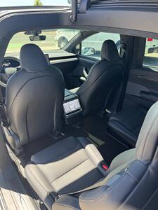 2024 Tesla Model X - Photo 5 - North Salt Lake, UT 84010