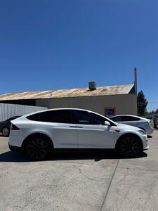 2024 Tesla Model X - Photo 14 - North Salt Lake, UT 84010