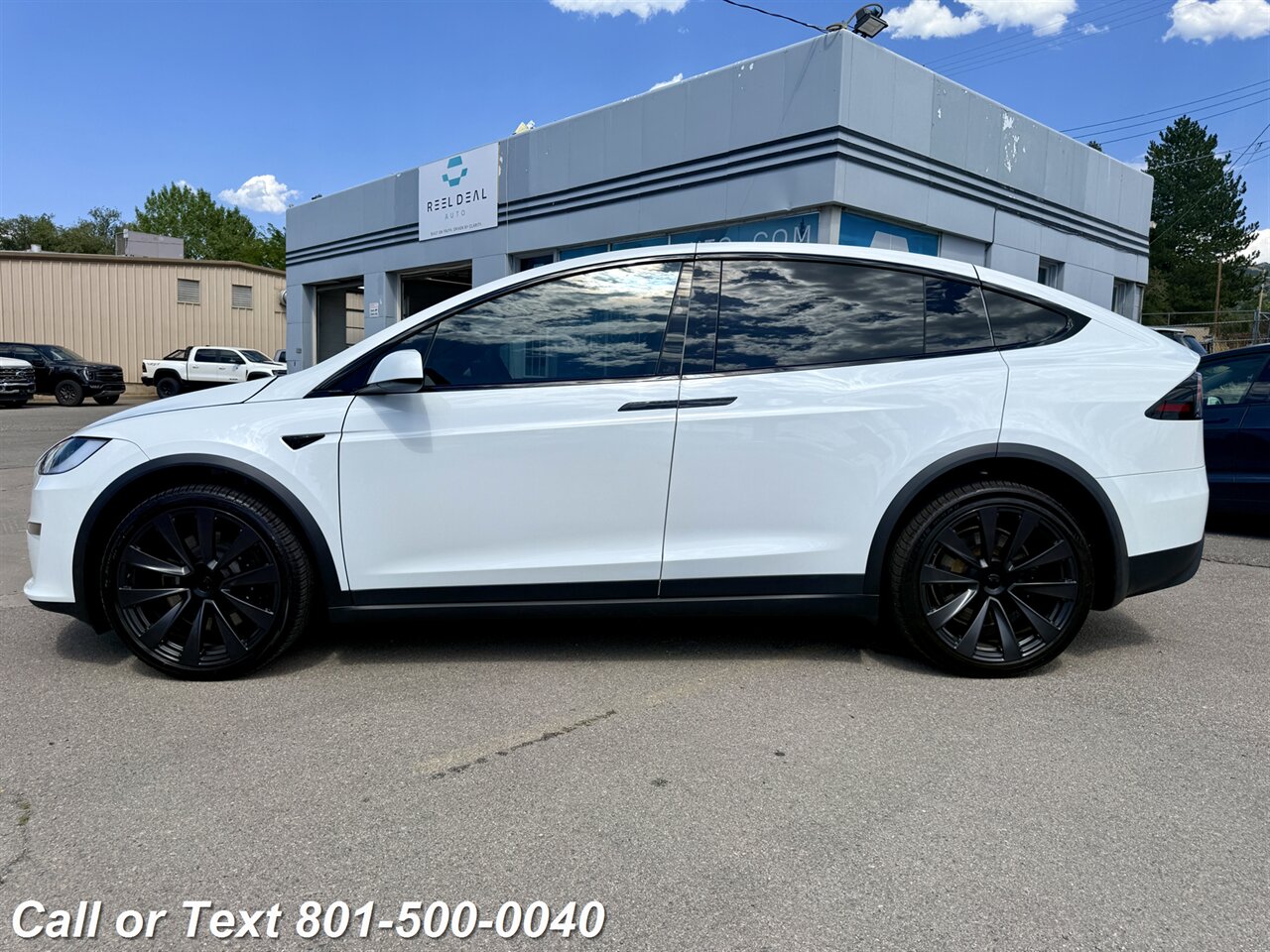 2024 Tesla Model X   - Photo 11 - North Salt Lake, UT 84010