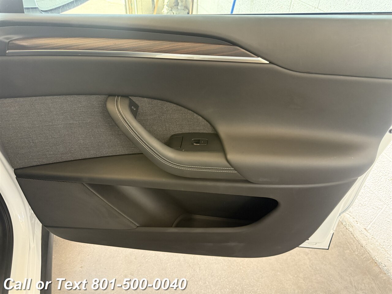 2024 Tesla Model X   - Photo 44 - North Salt Lake, UT 84010
