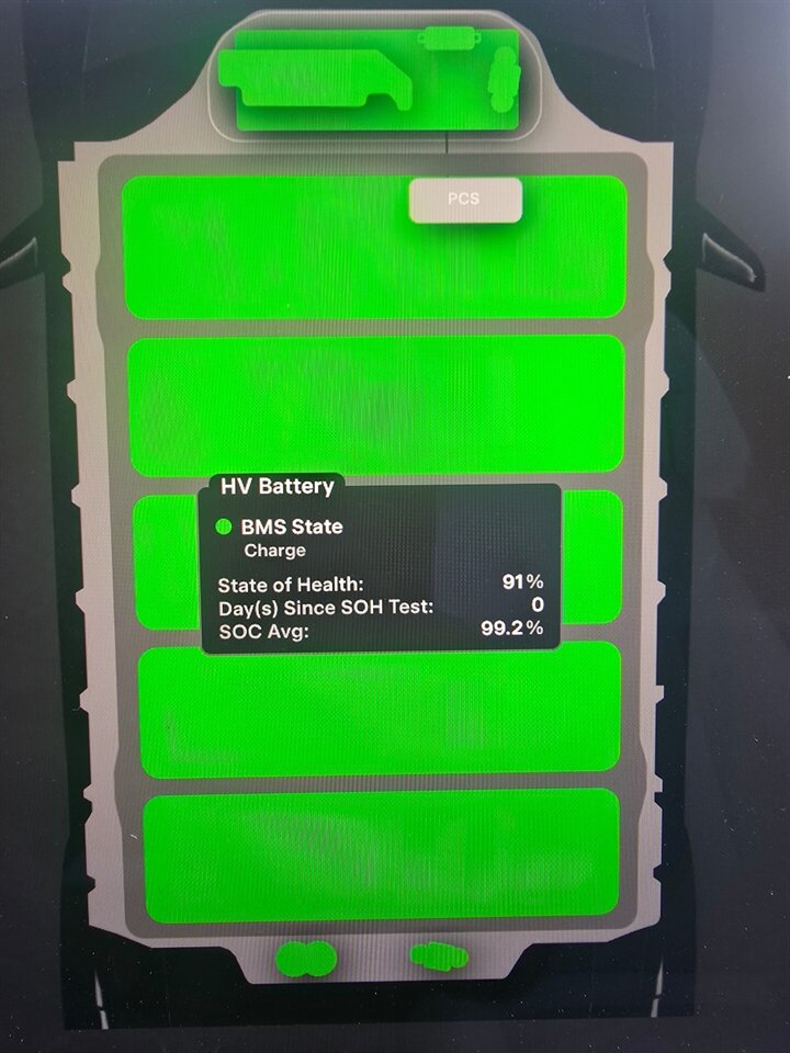 2023 Tesla Model X - Photo 5 - North Salt Lake, UT 84010