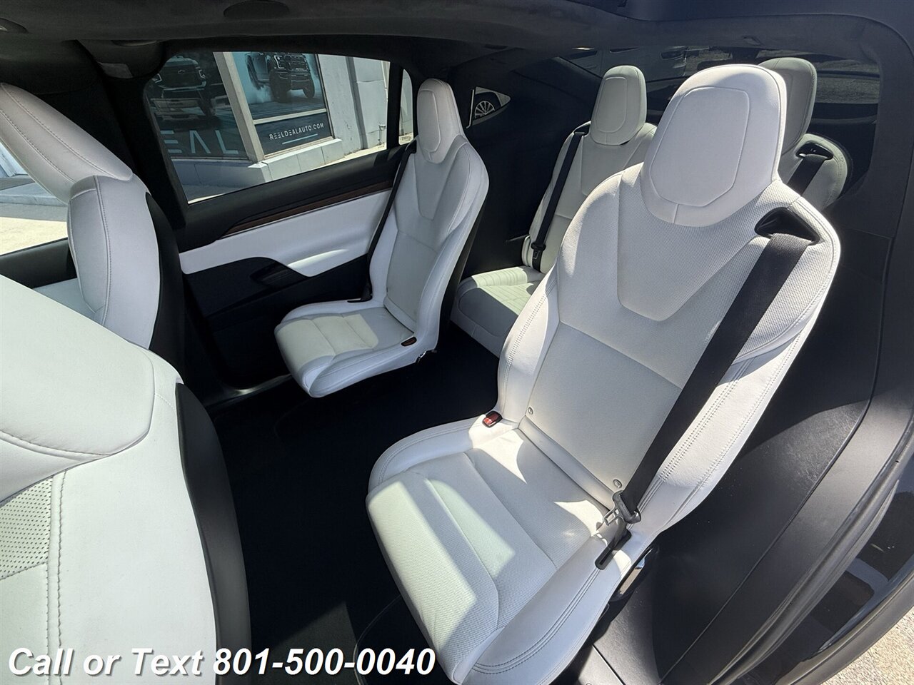 2023 Tesla Model X - Photo 8 - North Salt Lake, UT 84010