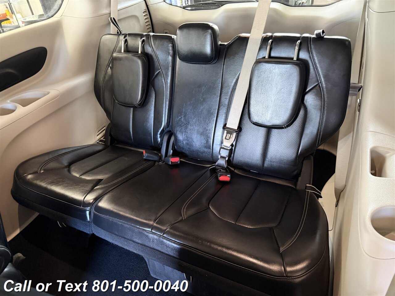 2024 Chrysler Pacifica Plug-In Hybrid Select   - Photo 34 - North Salt Lake, UT 84010