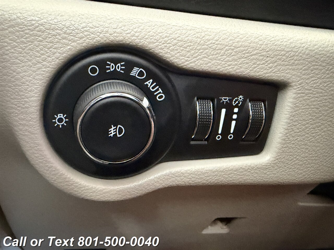 2024 Chrysler Pacifica Plug-In Hybrid Select   - Photo 30 - North Salt Lake, UT 84010