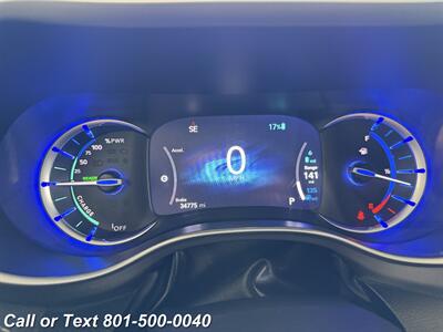 2024 Chrysler Pacifica Plug-In Hybrid Select   - Photo 3 - North Salt Lake, UT 84010
