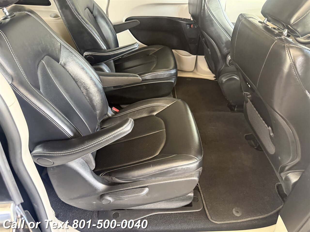 2024 Chrysler Pacifica Plug-In Hybrid Select   - Photo 50 - North Salt Lake, UT 84010
