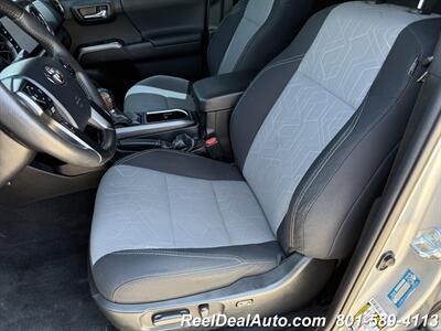 2023 Toyota Tacoma TRD Off-Road   - Photo 2 - North Salt Lake, UT 84010