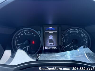 2023 Toyota Tacoma TRD Off-Road   - Photo 6 - North Salt Lake, UT 84010