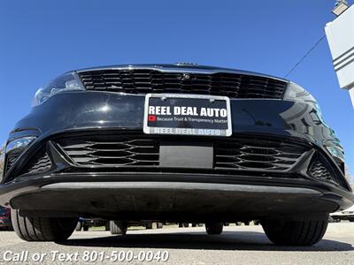 2019 Kia Optima SXL Turbo - Photo 24 - North Salt Lake, UT 84010