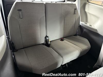 2022 Toyota Sienna LE 8-Passenger   - Photo 28 - North Salt Lake, UT 84010