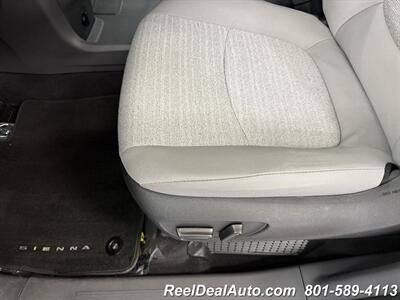 2022 Toyota Sienna LE 8-Passenger   - Photo 39 - North Salt Lake, UT 84010
