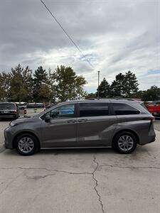 2022 Toyota Sienna LE 8-Passenger   - Photo 52 - North Salt Lake, UT 84010