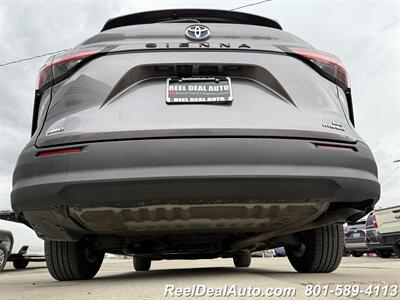 2022 Toyota Sienna LE 8-Passenger   - Photo 54 - North Salt Lake, UT 84010