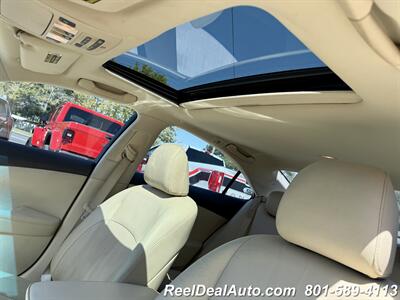 2010 Lexus ES 350   - Photo 11 - North Salt Lake, UT 84010
