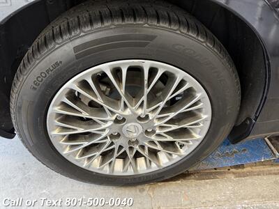 2010 Lexus ES 350   - Photo 24 - North Salt Lake, UT 84010