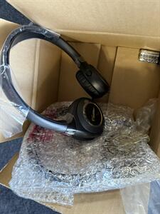 2016 Cadillac Escalade ESV Platinum   - Photo 16 - North Salt Lake, UT 84010