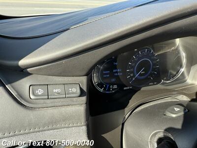 2016 Cadillac Escalade ESV Platinum   - Photo 53 - North Salt Lake, UT 84010