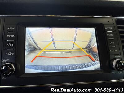 2017 Kia Sedona EX   - Photo 20 - North Salt Lake, UT 84010