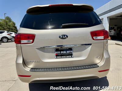 2017 Kia Sedona EX   - Photo 50 - North Salt Lake, UT 84010