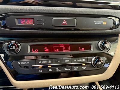 2017 Kia Sedona EX   - Photo 17 - North Salt Lake, UT 84010