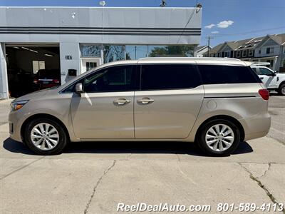 2017 Kia Sedona EX   - Photo 6 - North Salt Lake, UT 84010