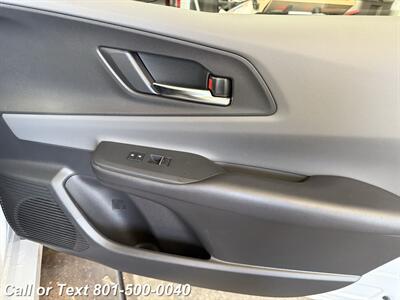 2023 Toyota Prius XLE - Photo 24 - North Salt Lake, UT 84010