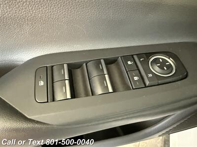2023 Toyota Prius XLE - Photo 14 - North Salt Lake, UT 84010