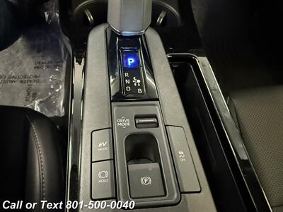 2023 Toyota Prius XLE - Photo 6 - North Salt Lake, UT 84010