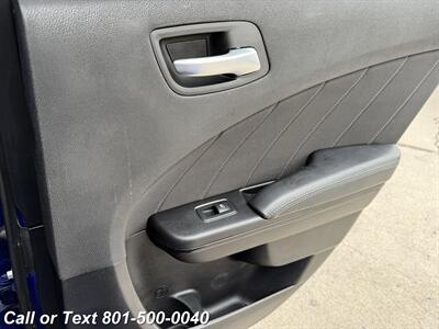 2019 Dodge Charger SXT   - Photo 16 - North Salt Lake, UT 84010
