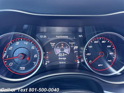 2021 Dodge Charger SXT AWD - Photo 4 - North Salt Lake, UT 84010
