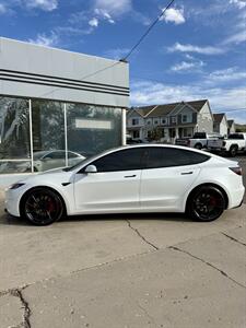 2024 Tesla Model 3 Performance - Photo 43 - North Salt Lake, UT 84010