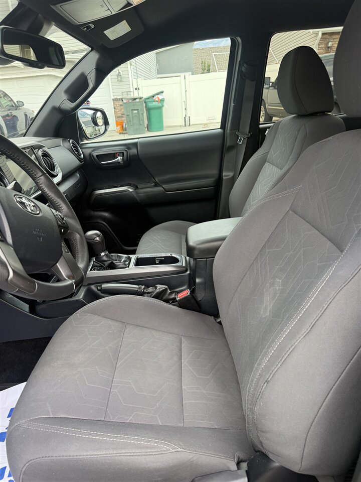 2019 Toyota Tacoma TRD Sport - Photo 3 - North Salt Lake, UT 84010