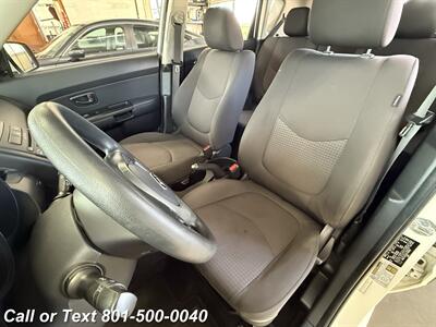 2013 Kia Soul   - Photo 2 - North Salt Lake, UT 84010
