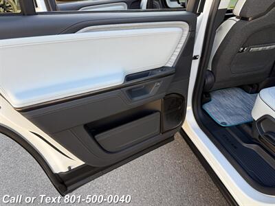 2026 Rivian R1S Ascend Miami Edtion - Photo 44 - North Salt Lake, UT 84010