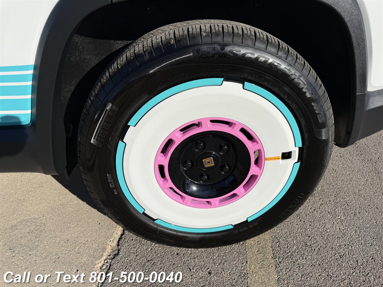 2026 Rivian R1S Ascend Miami Edtion - Photo 21 - North Salt Lake, UT 84010