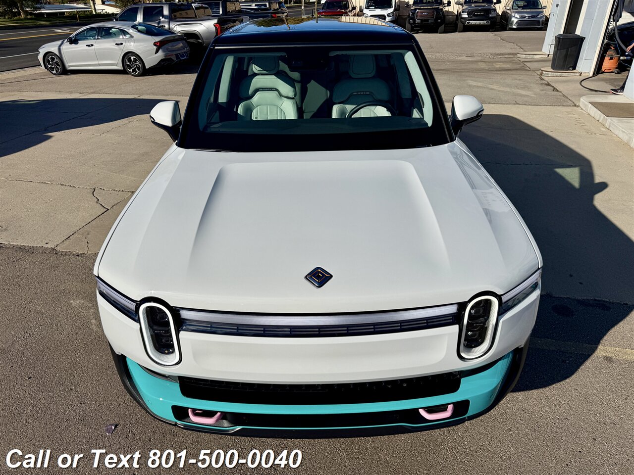 2026 Rivian R1S Ascend Miami Edtion - Photo 13 - North Salt Lake, UT 84010