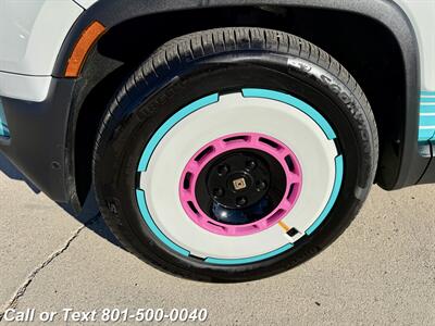 2026 Rivian R1S Ascend Miami Edtion - Photo 23 - North Salt Lake, UT 84010