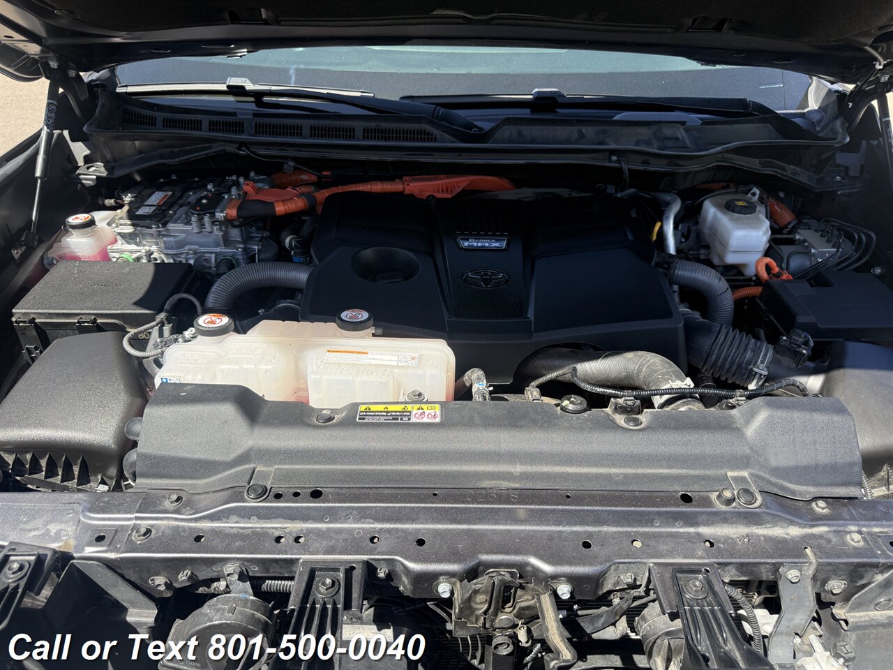 2024 Toyota Tundra Limited HV - Photo 33 - North Salt Lake, UT 84010